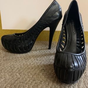 BCBGentleration Evie Pumps